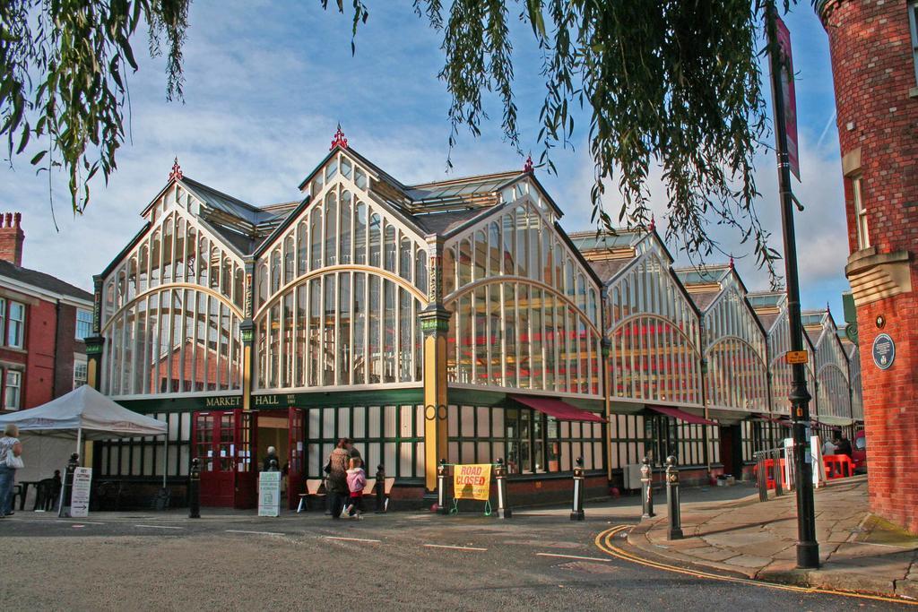 The Salford Leilighet Stockport Eksteriør bilde